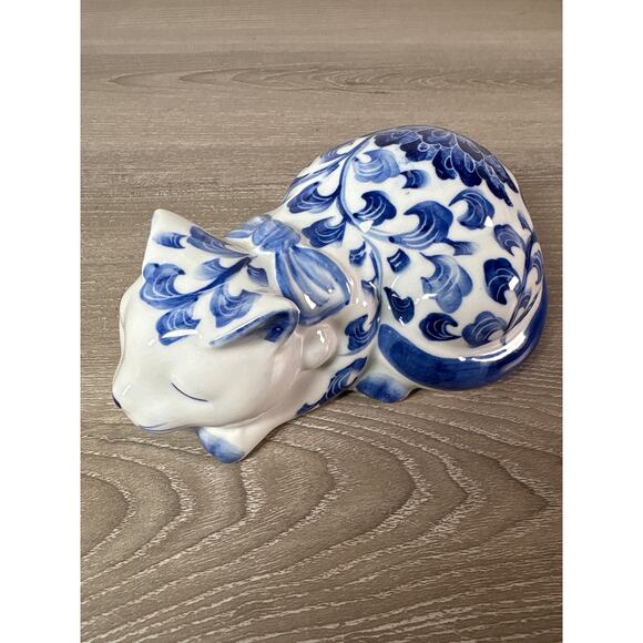 Andrea By Sadak Other - Vintage Cobalt Blue & White Flowers Sleeping Hand-Painted Collectible Cat w/ Bow